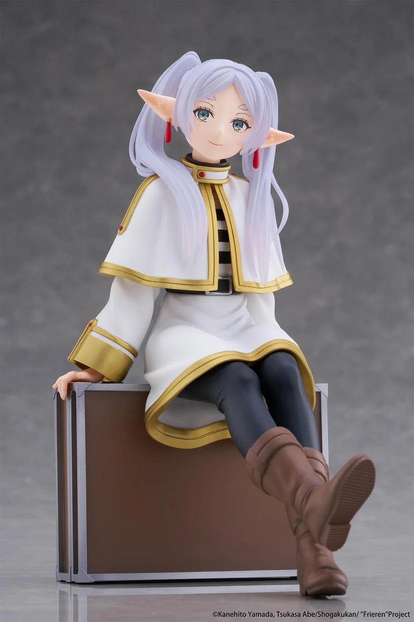 Frieren: Beyond Journey's End Desktop Cute Figure - Frieren (Trunk Case Ver.) Reissue