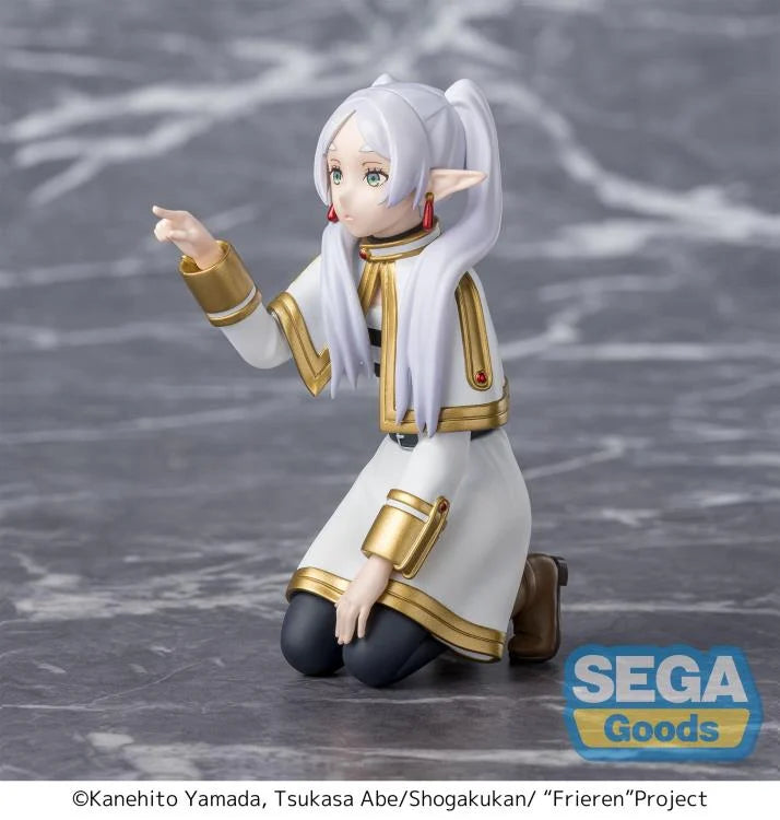 "Frieren: Beyond Journey's End" PM Perching Figure "Frieren" ~Frieren Poking Something~