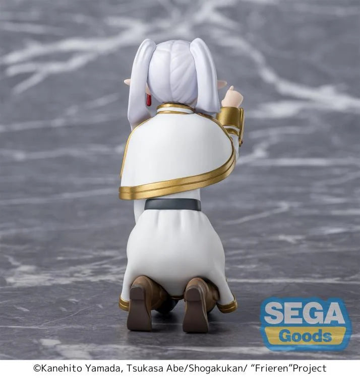 "Frieren: Beyond Journey's End" PM Perching Figure "Frieren" ~Frieren Poking Something~